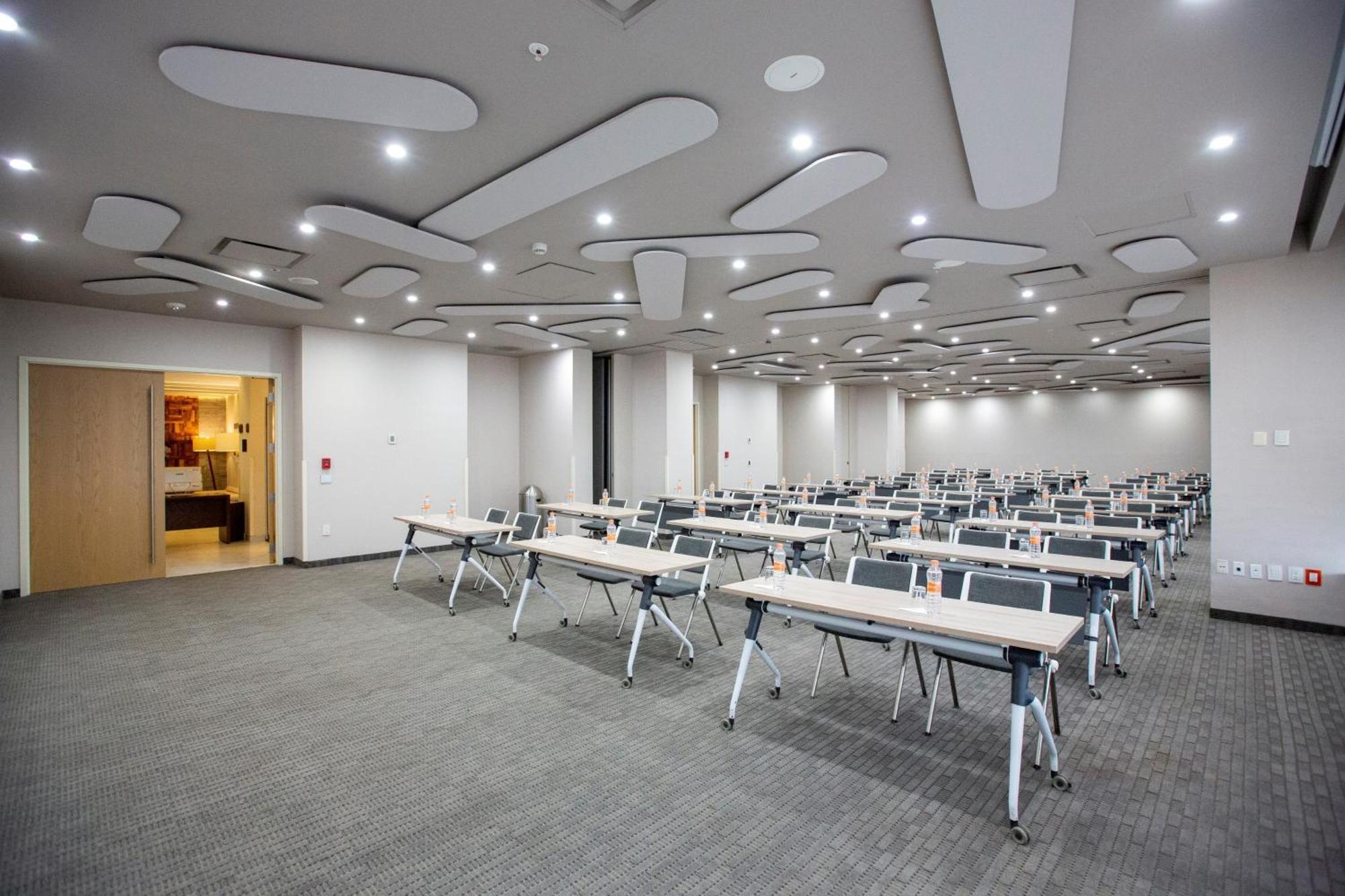 Metria Hotel León Kültér fotó Meeting room